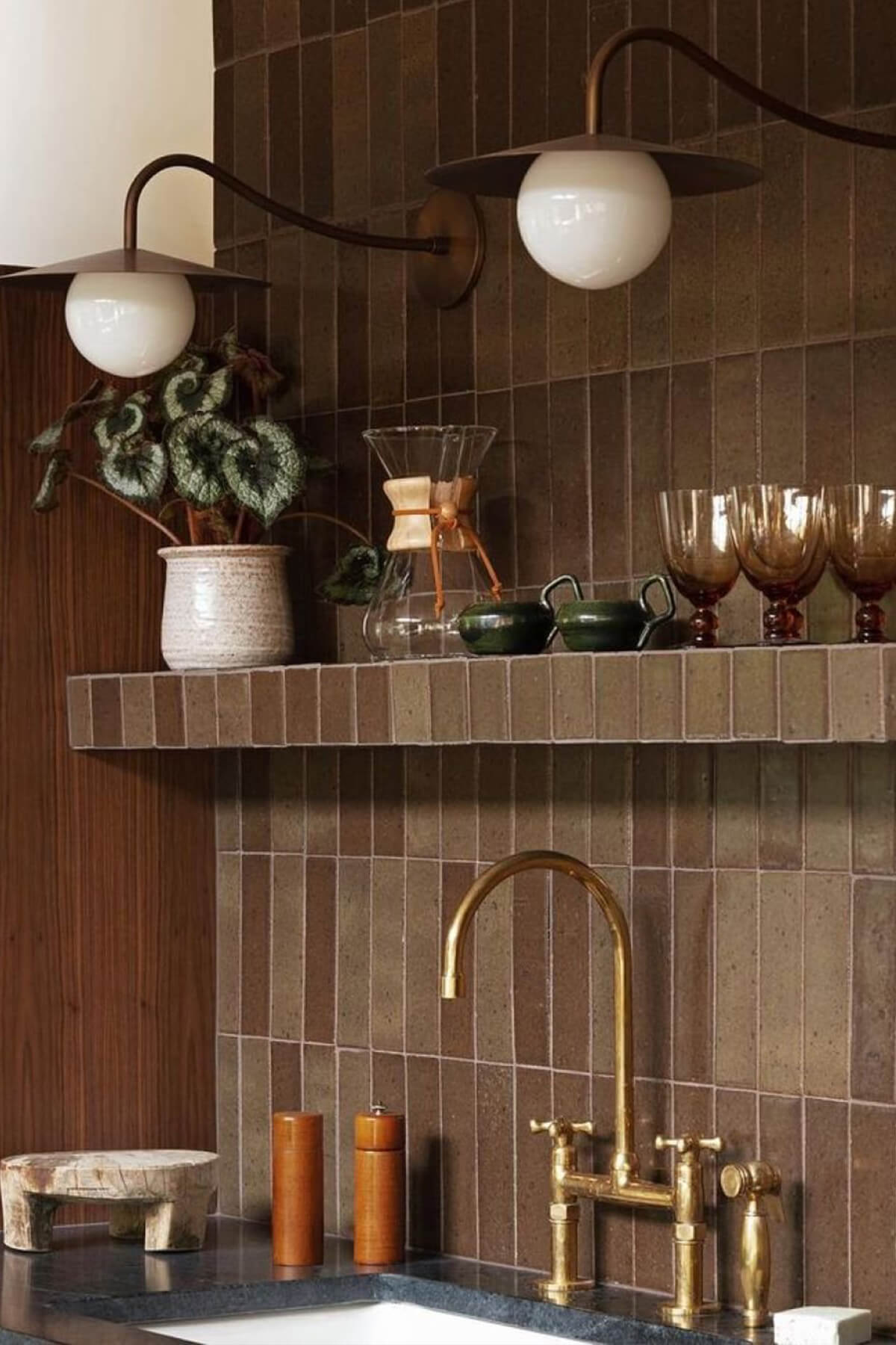 Rectangular Vertical Elegance