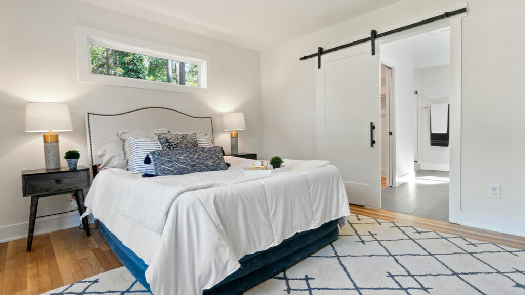 Bedroom with a Walk In Closet