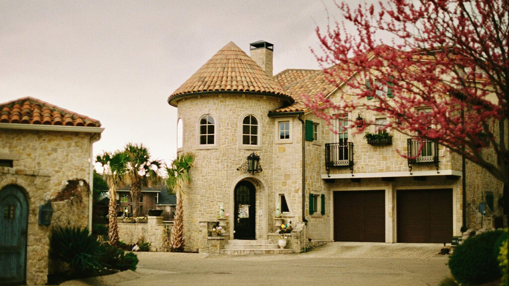 View on a Mansion