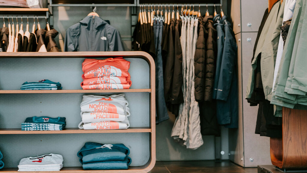 view of walk-in closet