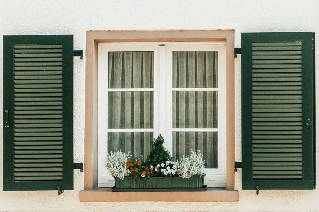 Planter box on window