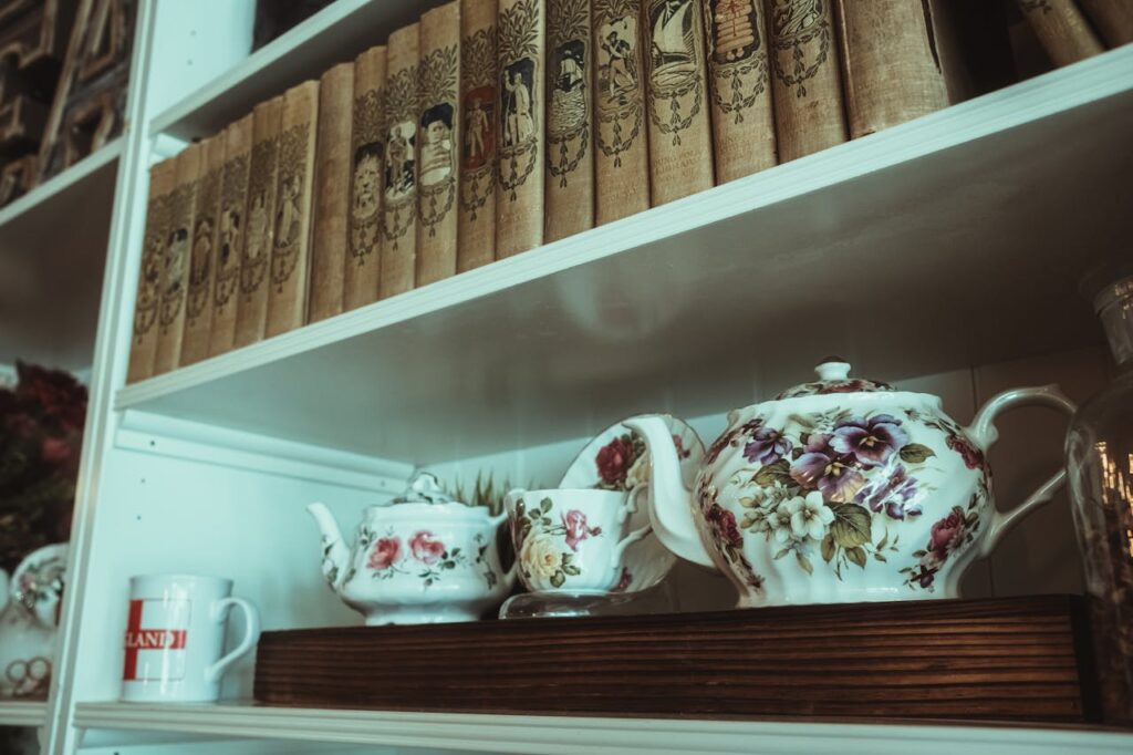 vintage cup set