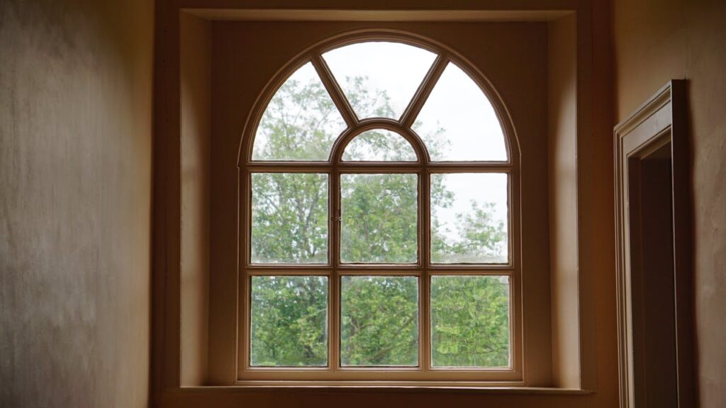 multi-pane window