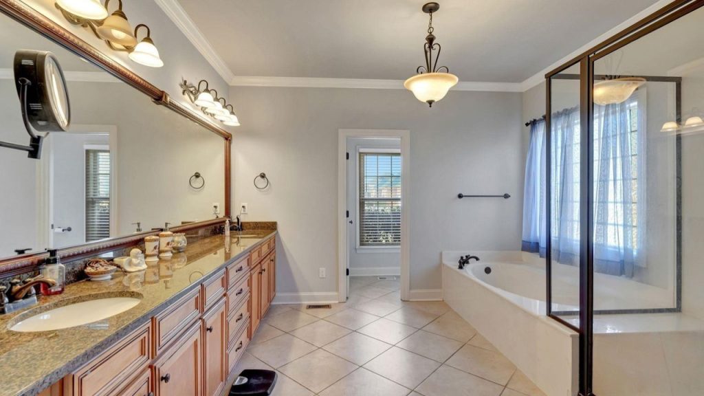 Spa-Like Primary Bathroom