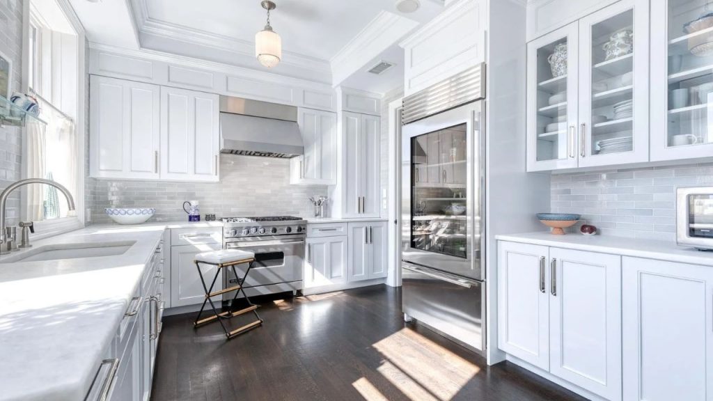 Modern White Kitchen with Luxury Touches