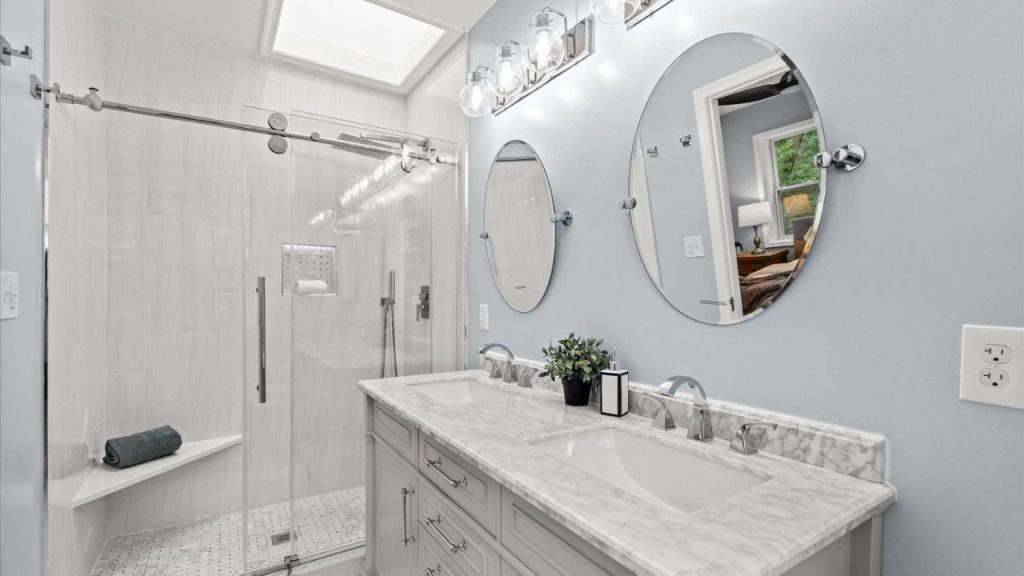 Spa-Like Bathroom
