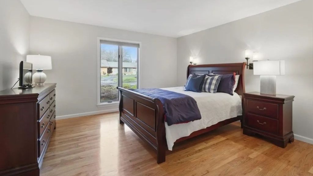 Elegant Bedroom with Warm Ambiance