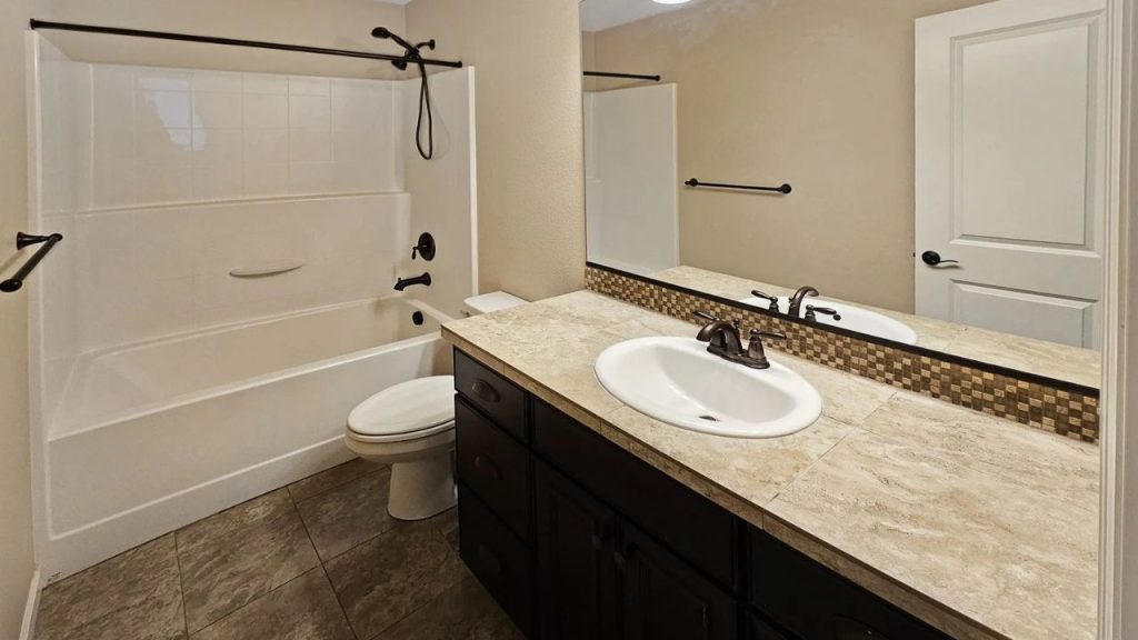 Stylish and Functional Bathroom Design