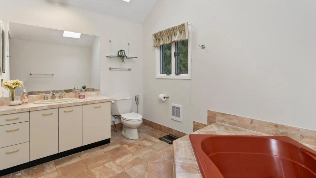 Spacious Bathroom with Soaking Tub