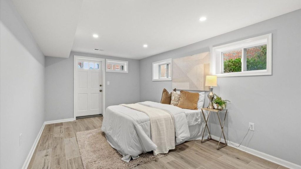 Stylish and Cozy Bedroom