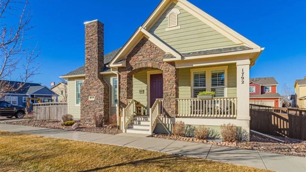 Charming Ranch-Style Home with Curb Appeal