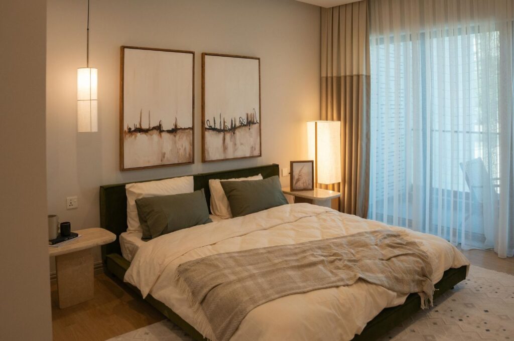 A bedroom with accent lights.