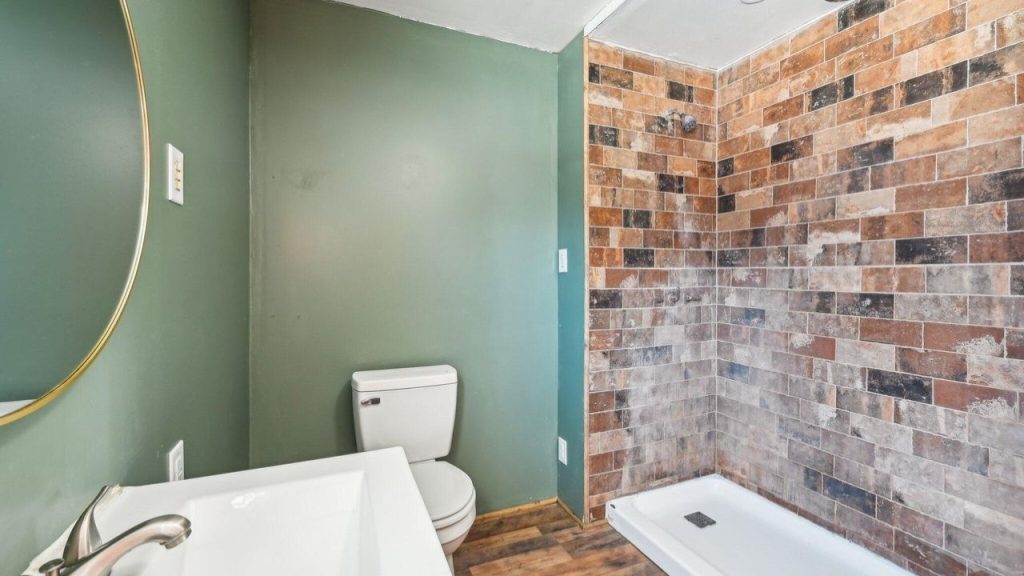 Rustic Charm Meets Modern Comfort