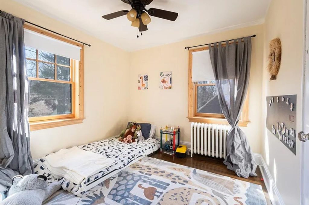 Cozy Kids' Bedroom Retreat