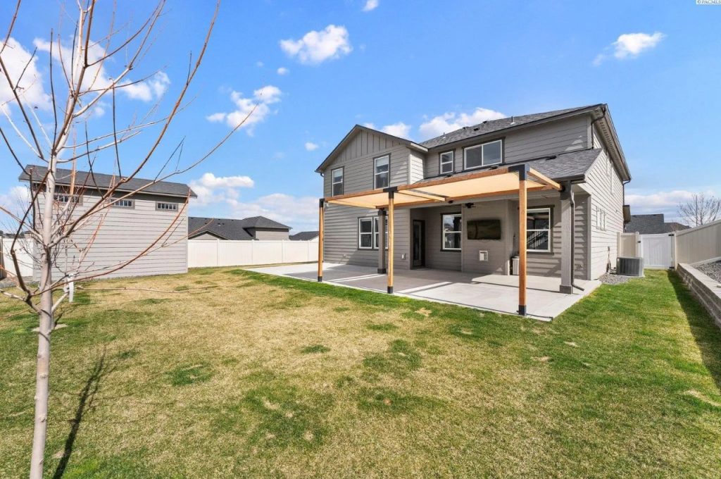 Spacious Backyard with Covered Patio