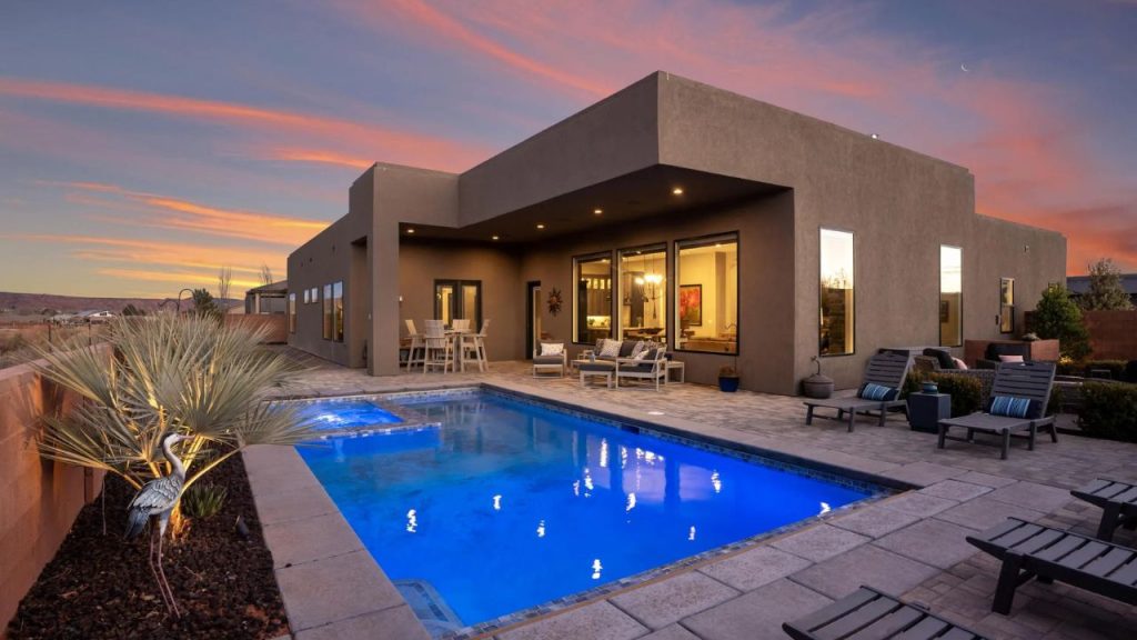 Luxury Poolside Oasis