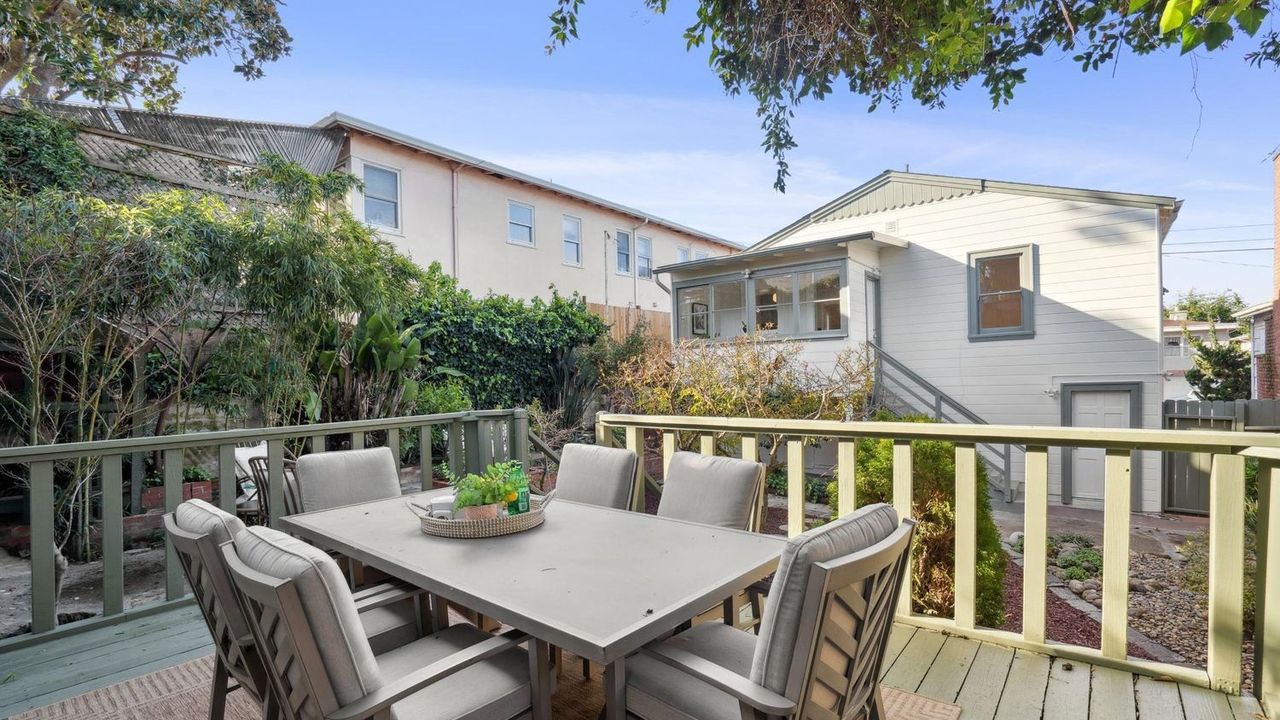 Inside a 1939 Oakland Bungalow With Vintage Charm, Studio, and Flowering Yard (Floor Plan Inside)