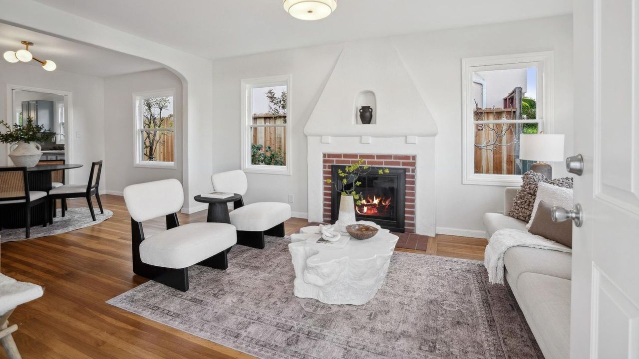 Inside a 1939 Oakland Bungalow With Vintage Charm, Studio, and Flowering Yard (Floor Plan Inside)