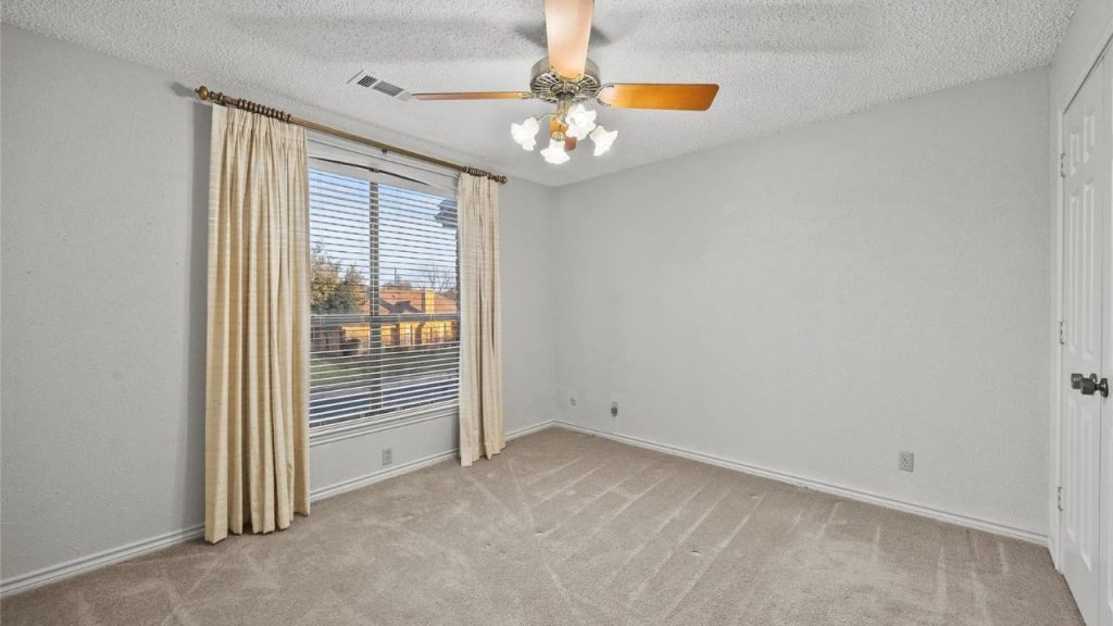 Bright and Cozy Bedroom