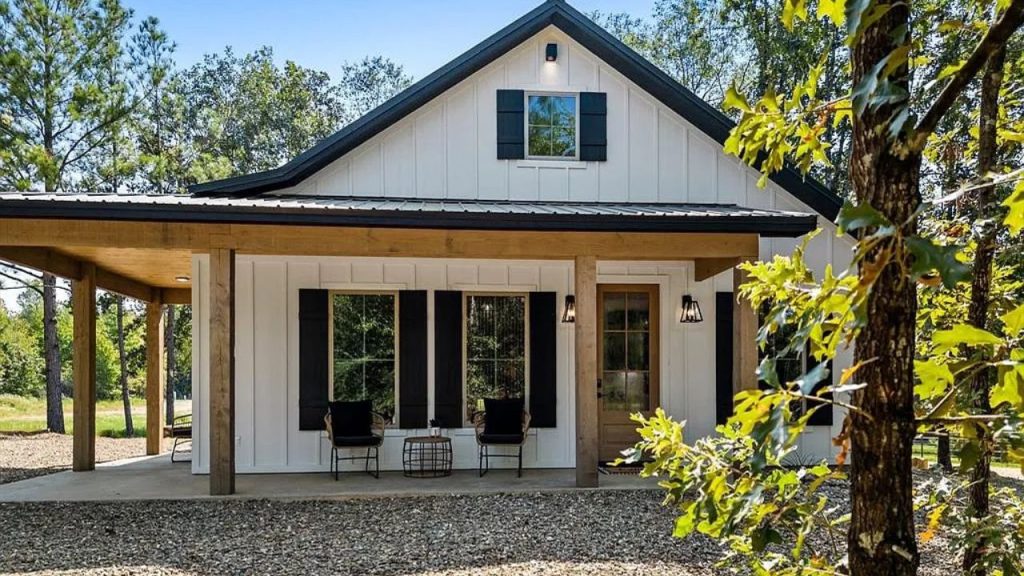 Rustic Wood & Stone Exterior Charm