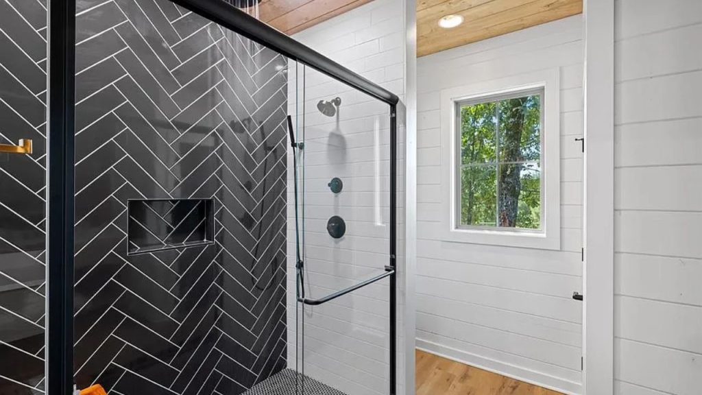 Sleek and Stylish Bathroom Design