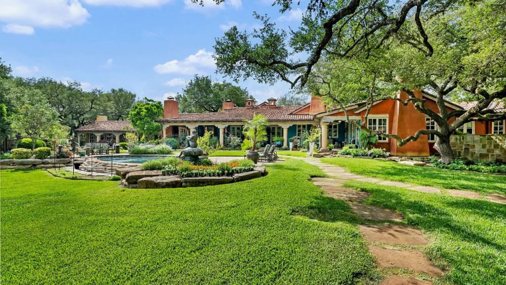 Lush Landscaping