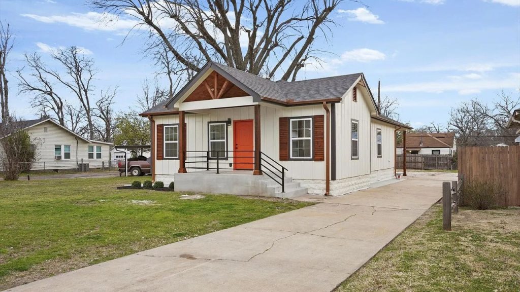 Modern Farmhouse with Curb Appeal