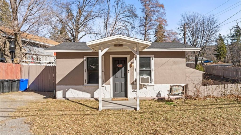Cozy Tiny Home with Fenced Yard