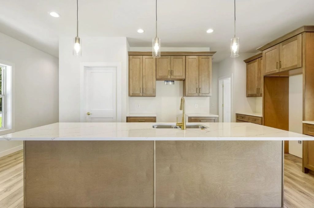 Elegant Kitchen with Modern Touches