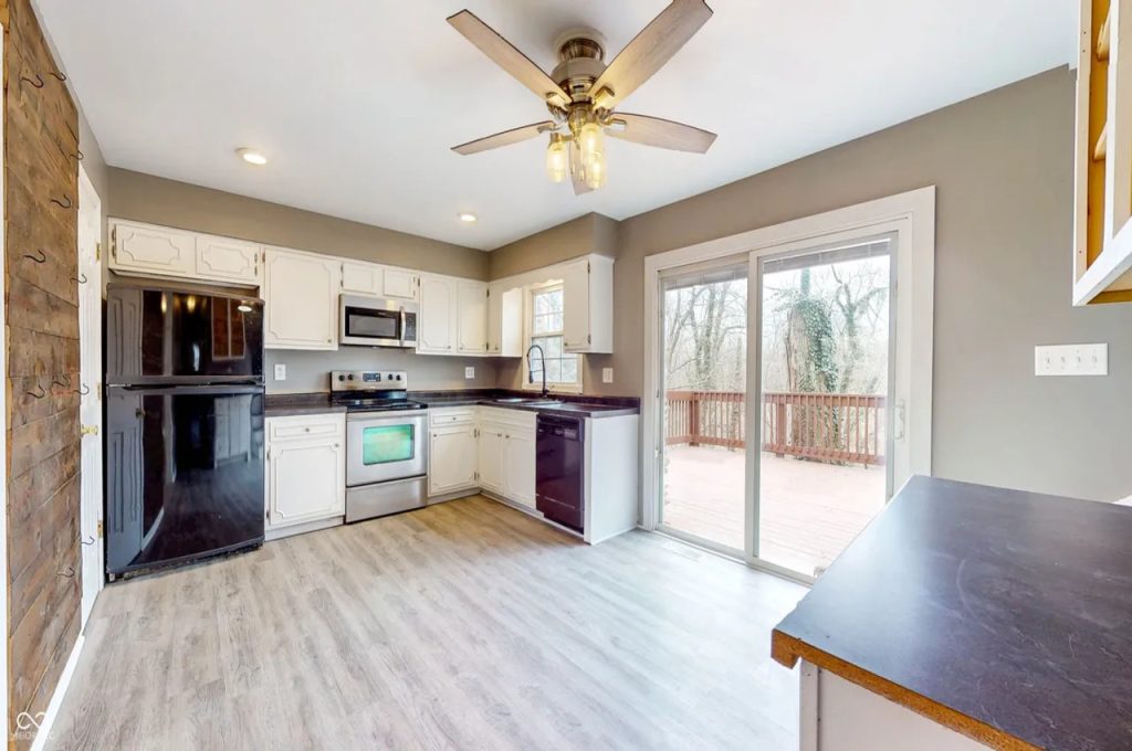 Bright Farmhouse Kitchen with Deck