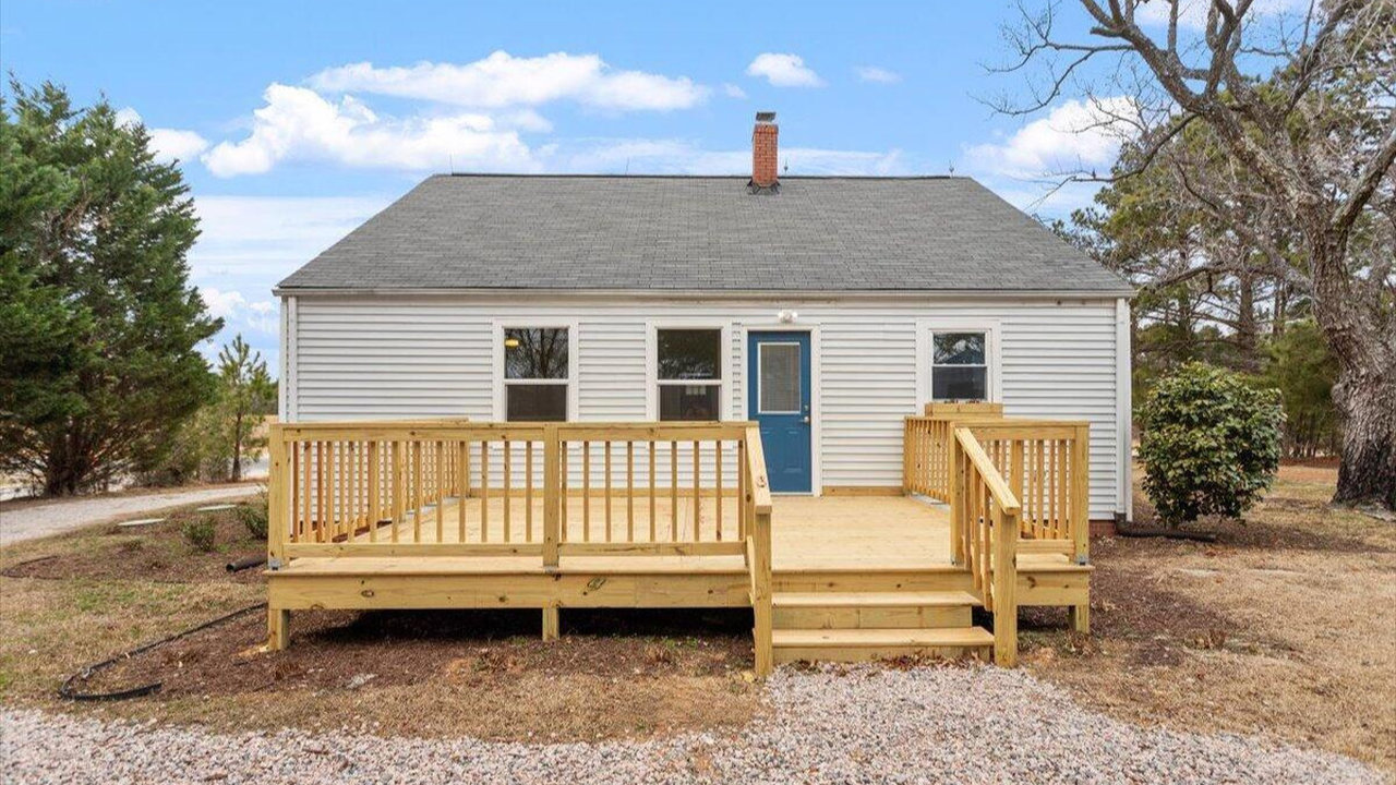 Timeless 1949 Bungalow With LVP Floors and a Backyard Retreat in Wake Forest (With Floor Plan)