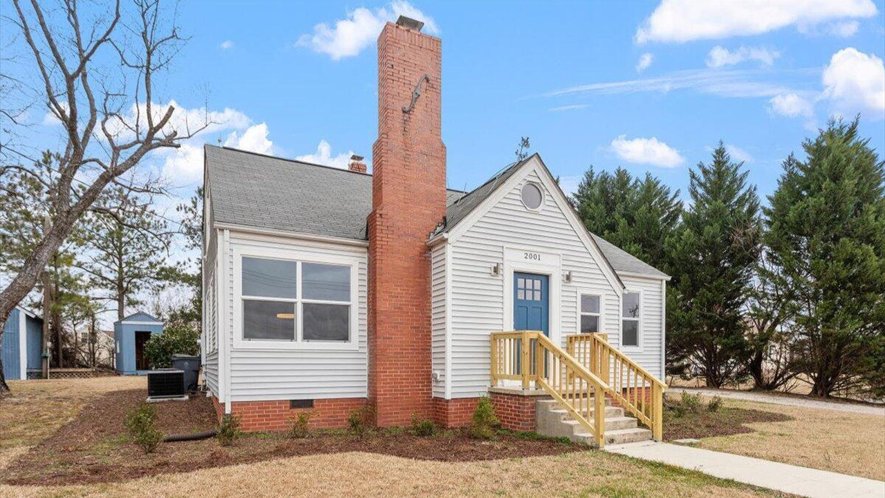 Timeless 1949 Bungalow With LVP Floors and a Backyard Retreat in Wake Forest (With Floor Plan)