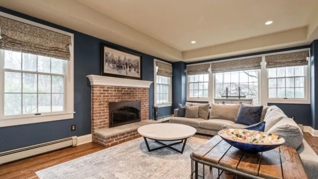 Cozy Family Room