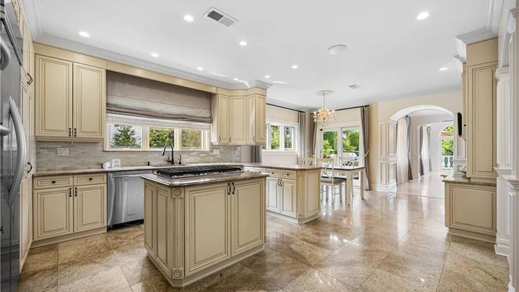 Luxurious Chef’s Kitchen with Open Layout