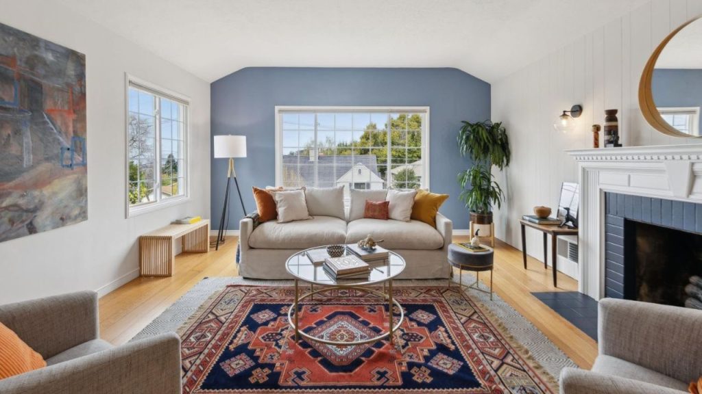 Bright and Cozy Living Space