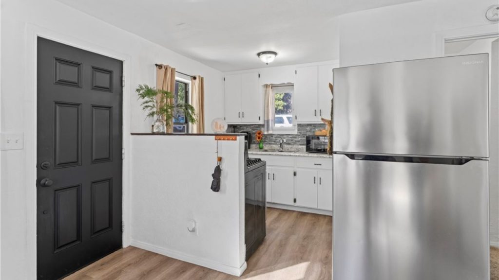 Modern Rustic Kitchen