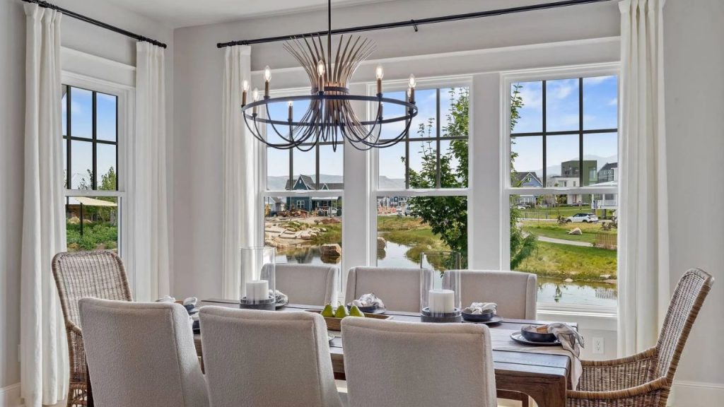 Dining Room with Scenic Views