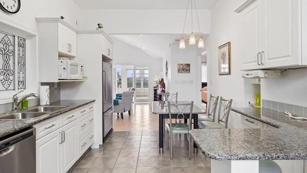 Granite Countertops and Open-Concept Design