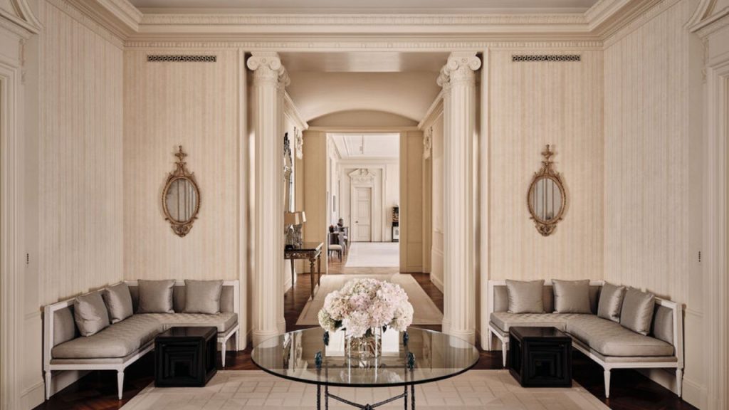 Graceful Entryway to Luxury Living