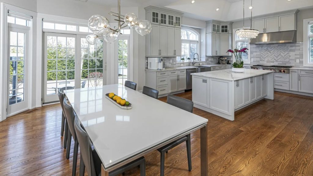 Open-Concept Kitchen and Dining