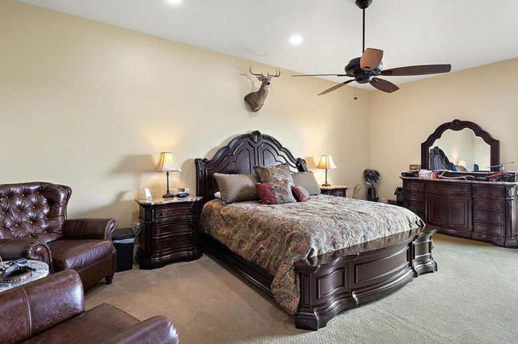 Bedroom with a Classic Charm