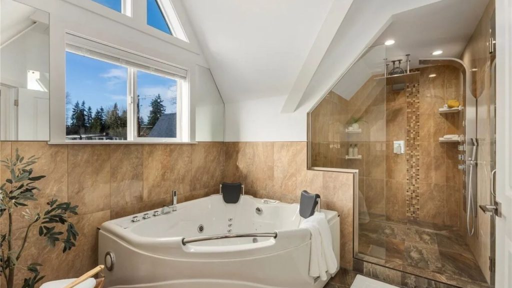 Luxurious Spa-Inspired Bathroom