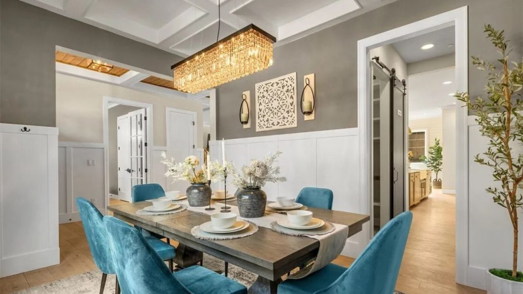 Dining Area with Luxurious Accents