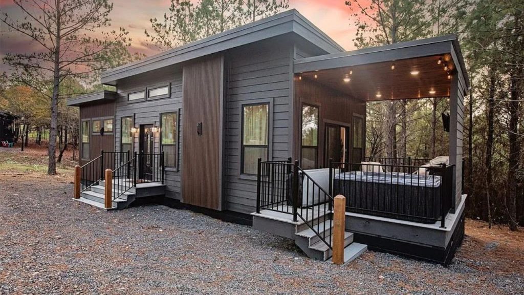 1 Bedroom Home in Broken Bow, OK – $299,500