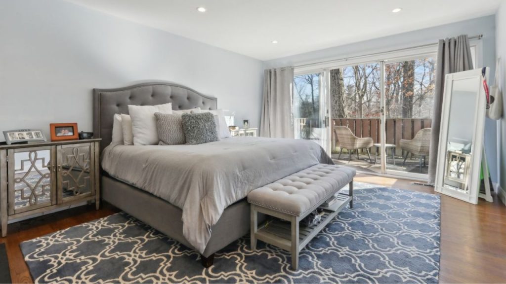 Sophisticated and Tranquil Primary Bedroom