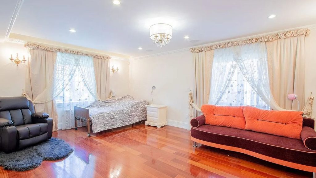 Bedroom with Accents