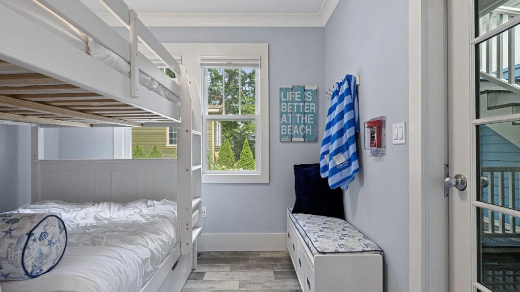 Cozy Nautical Bunk Room