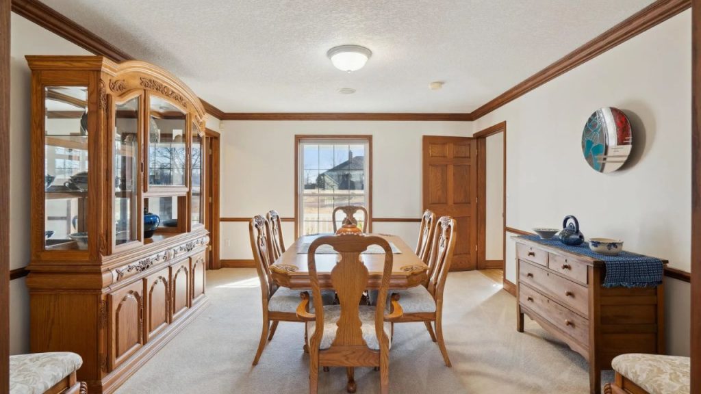 Elegant Wooden Dining Room