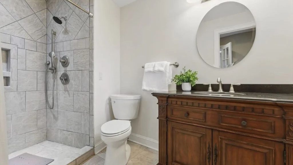 Elegant Bathroom with Modern Comforts