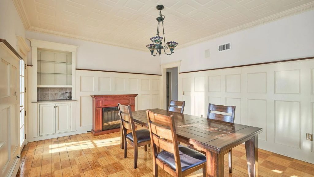 Dining Room with Fireplace